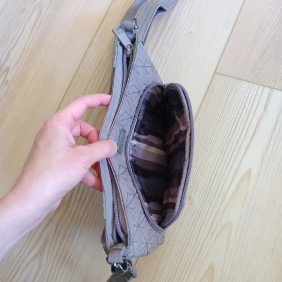 Lug Flyer Mini Crossbody Bag - Picture 5 of 9